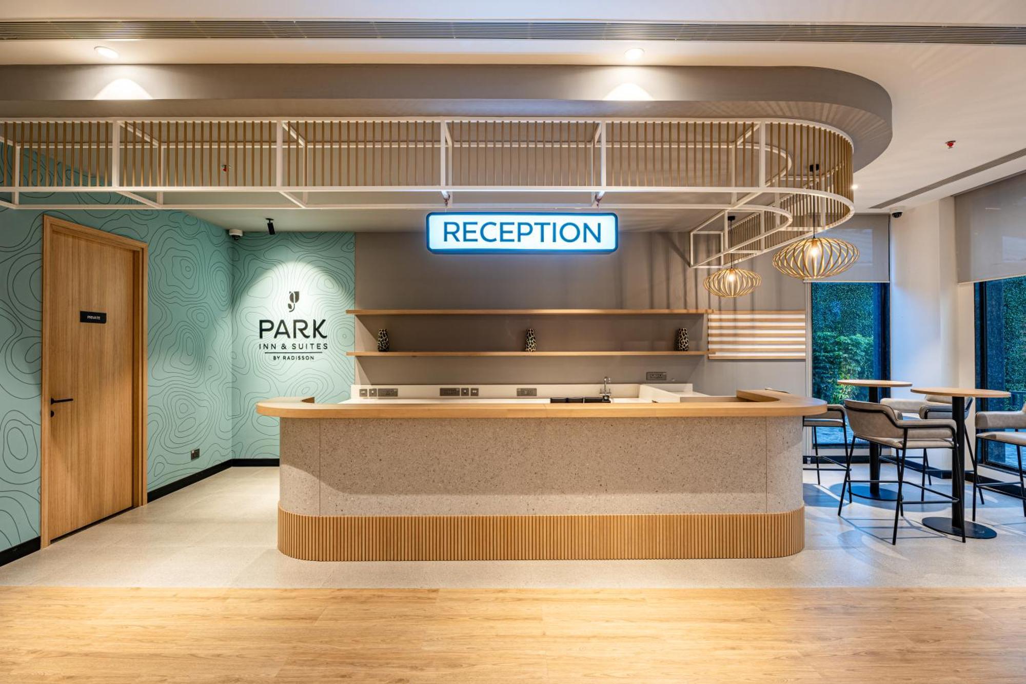 Park Inn & Suites By Radisson Thrissur East Fort Buitenkant foto