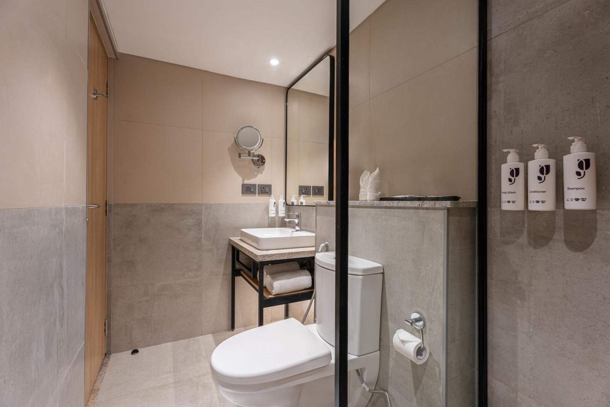Park Inn & Suites By Radisson Thrissur East Fort Buitenkant foto