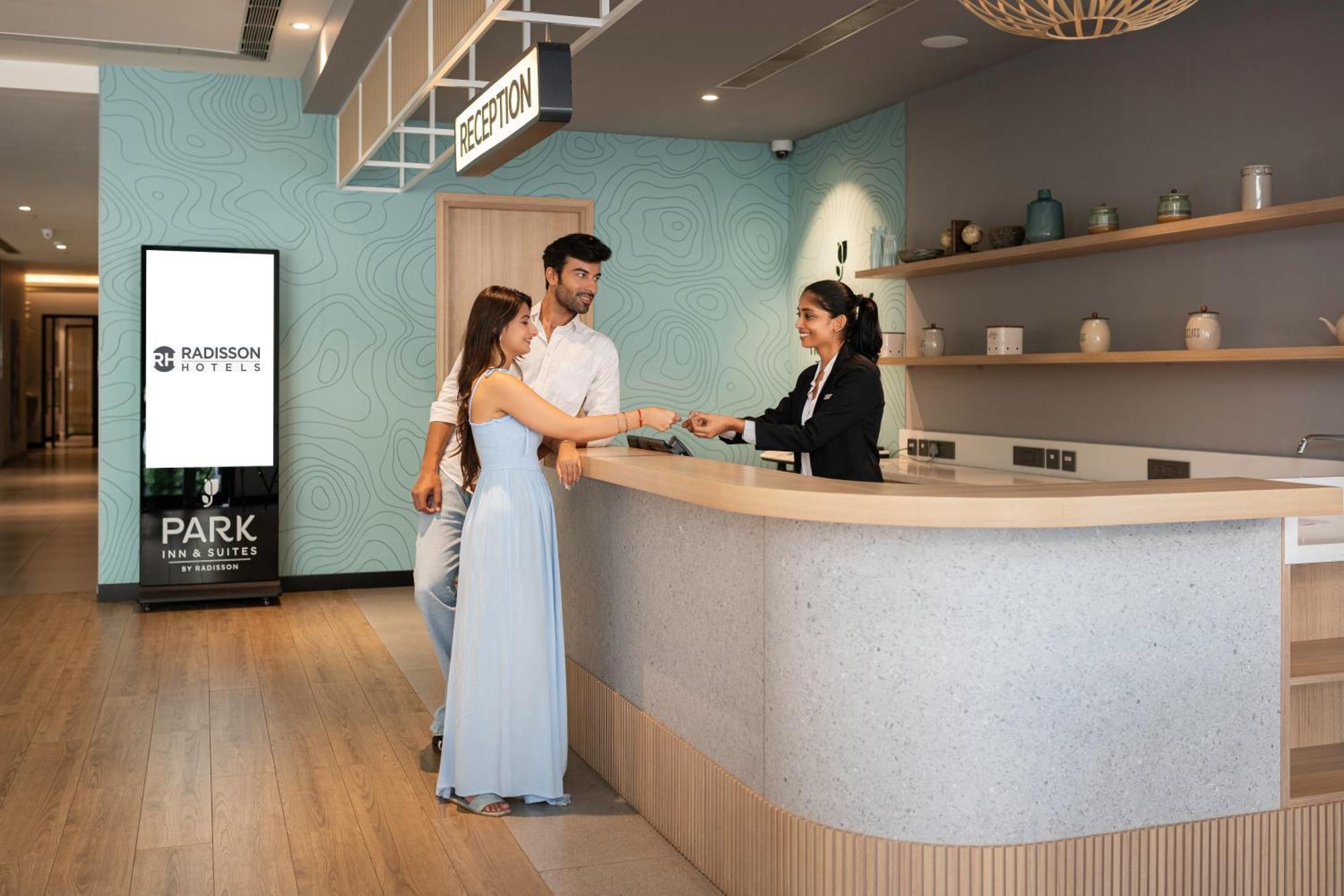 Park Inn & Suites By Radisson Thrissur East Fort Buitenkant foto